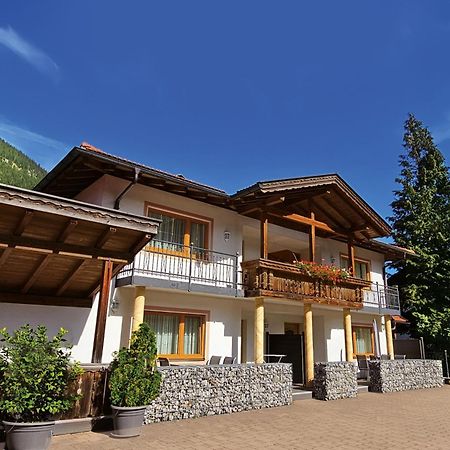 Ferienanlage Hechenbergerhof Bichlbach Bagian luar foto